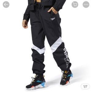 NWOT Reebok Classics Track Pants